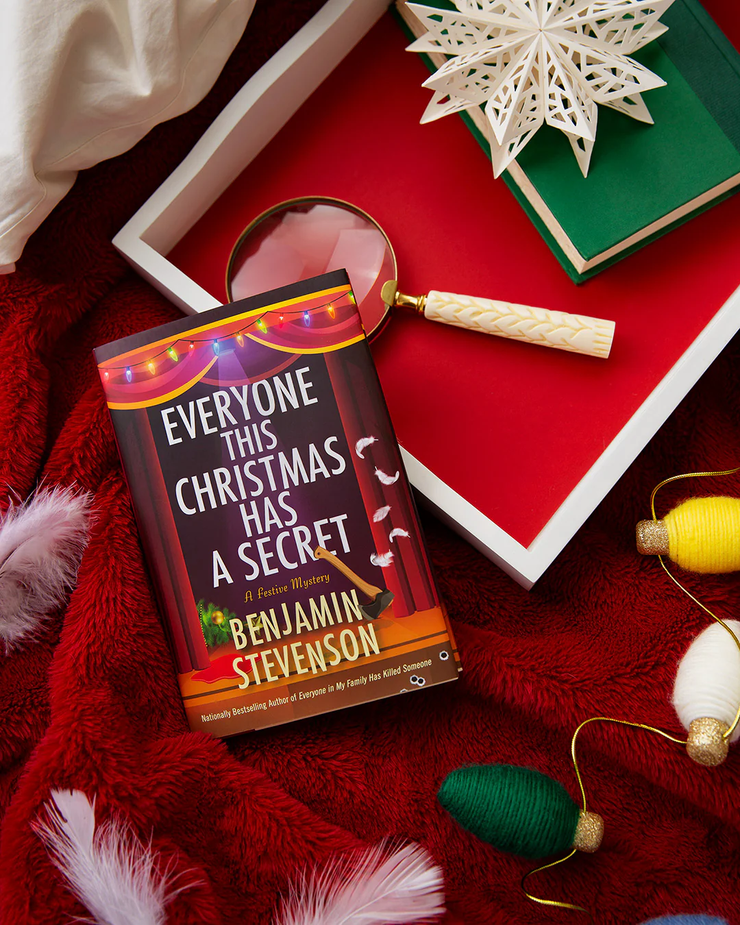 Everyone This Christmas Has a Secret: A Festive Mystery - Image 3