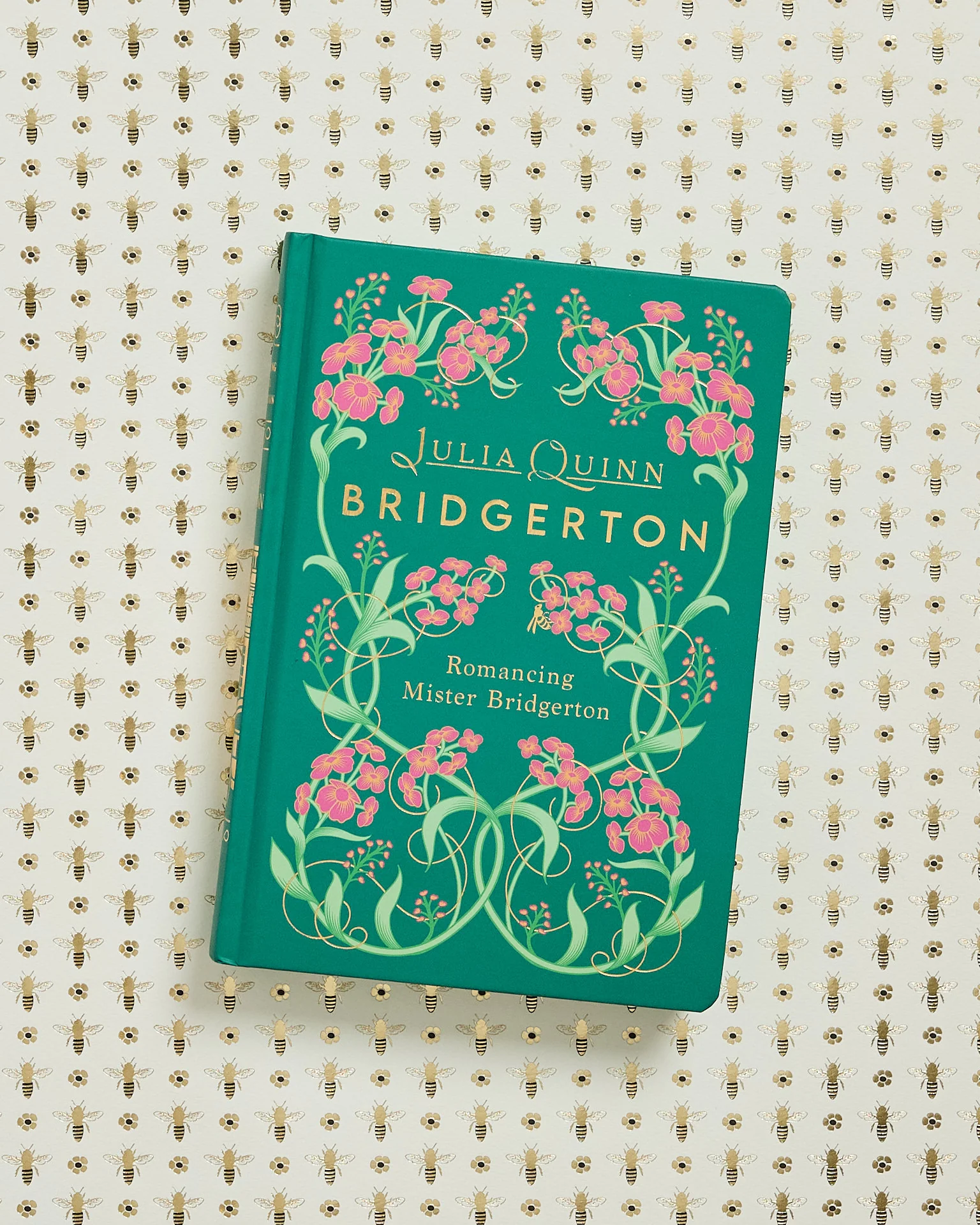Romancing Mister Bridgerton Deluxe Collector's Edition: Bridgerton - Image 2